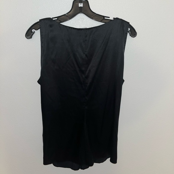 Blouse (Elie Tahari Top) - Picture 2 of 4